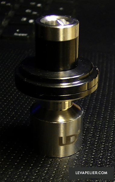 UD Mini Goblin V2 Cheminée + top cap + drip tip original