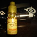 Creek par FLYINGVAP