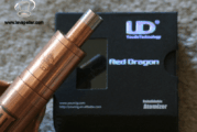 Red Dragon par UD (YOUDE)