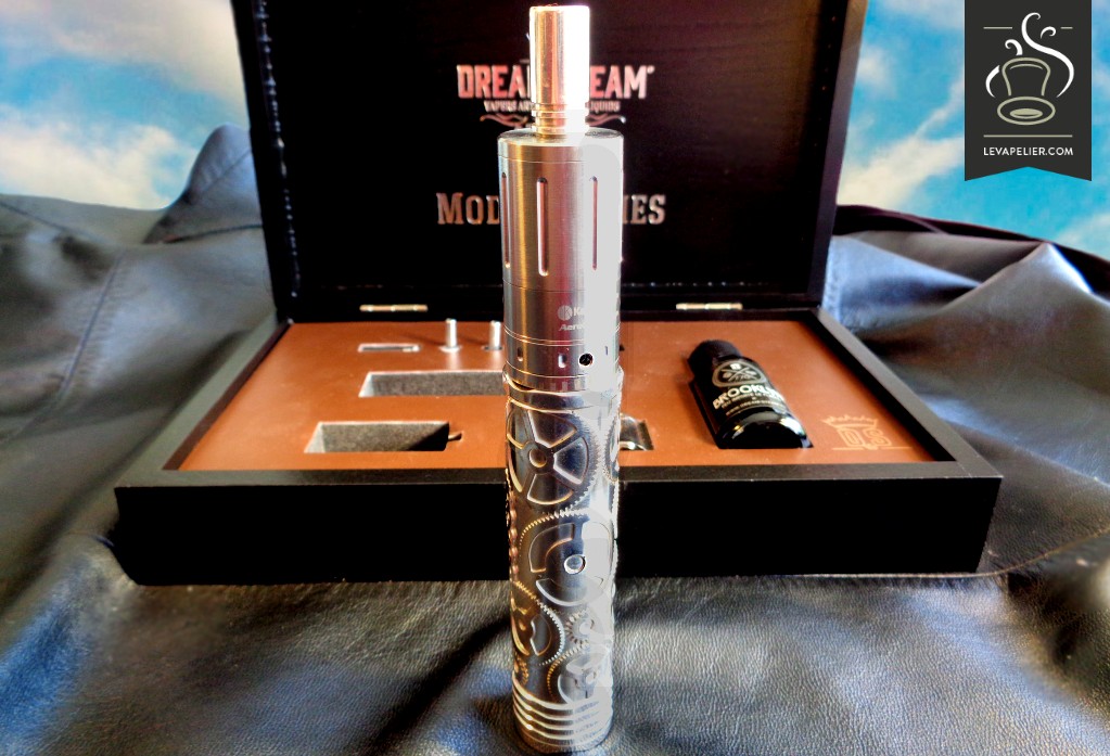 Modern Times (coffret de luxe plaqué argent) par Dream Steam