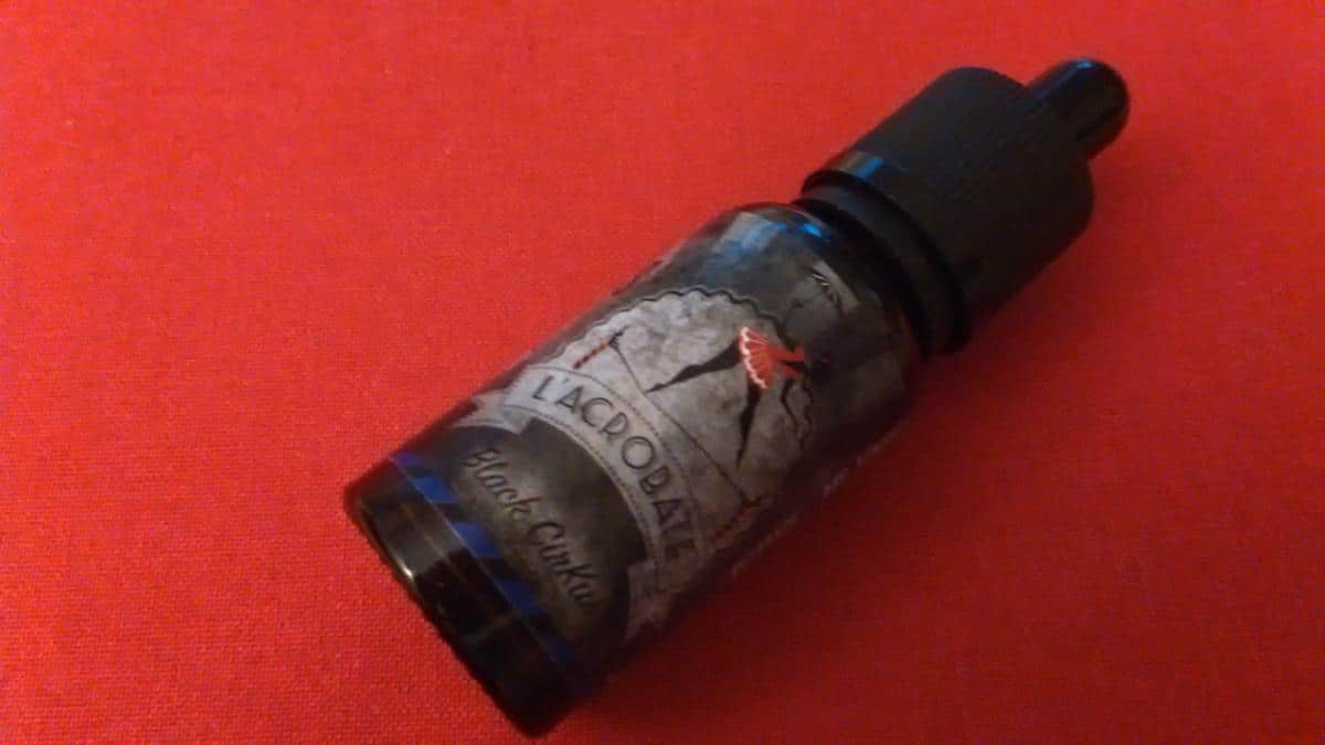 L’acrobate (gamme black cirkus vapers edition) par Cirkus