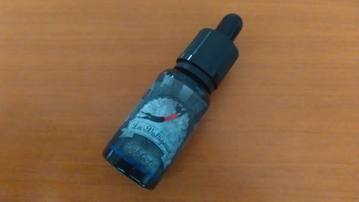 La Voltigeuse (gamme Black Cirkus Vapers Edition) par Cirkus