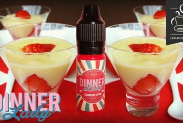 Strawberry Custard par Dinner lady