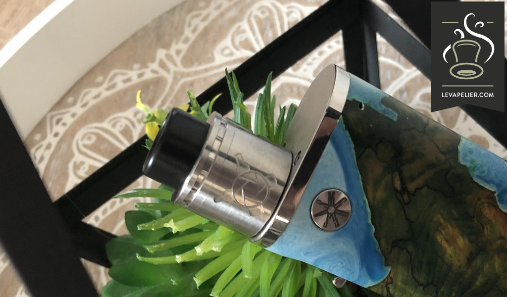 Vault par Asmodus & Vapeporn